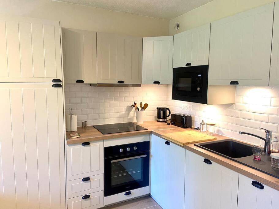 Cozy Appartement Avec Vue Sur Montagne Bourisp ภายนอก รูปภาพ